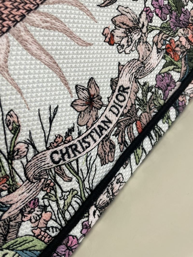 Christian Dior Shopping Bags